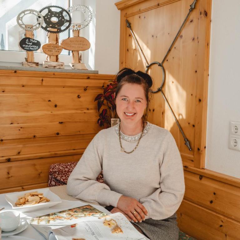 Landhaus Gerstgraser - Zweibettzimmer mit Terrasse - 10