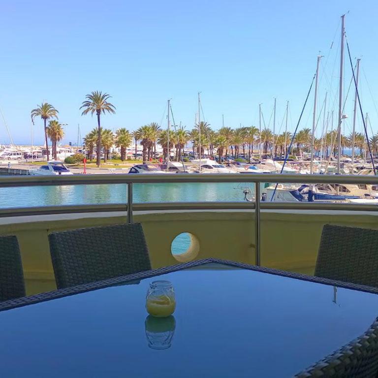 Cozy corner 2 bed apartment Island Puerto Marina - Apartamento - 5