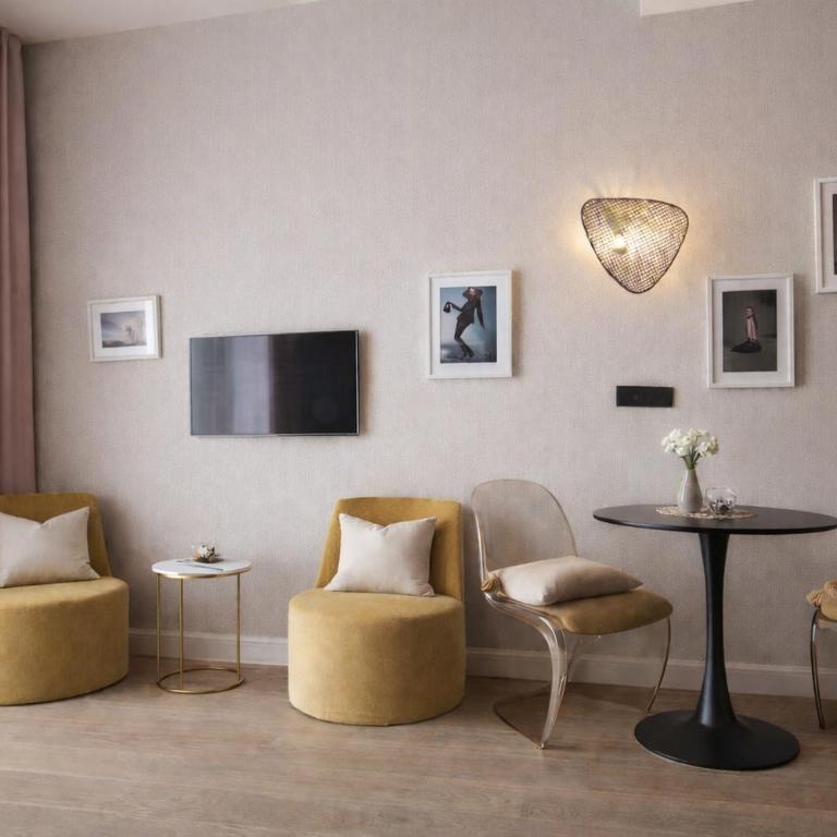 BW Verde Lux Studio - Studio Apartment with Balcony - 3