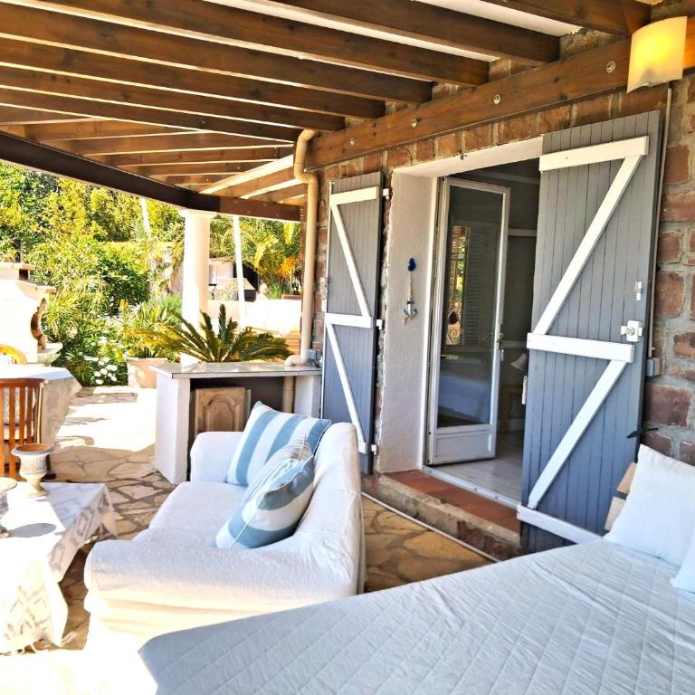 Villa Sanssoucis Les Issambres - Studio avec Terrasse - 5