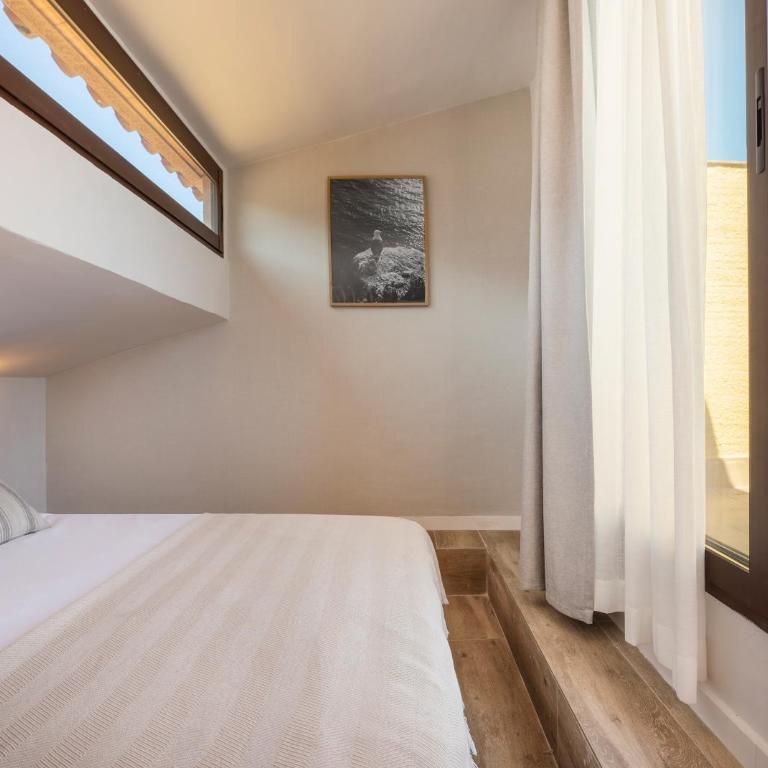 Feelathome Vil-la Romana - Apartamento Dúplex de 1 dormitorio con terraza y vistas al mar - 3