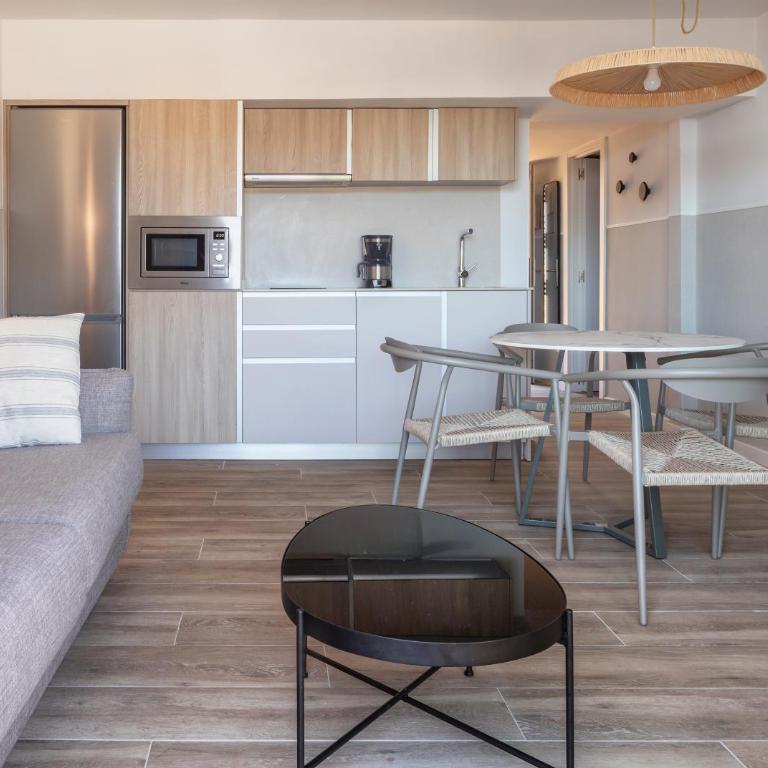 Feelathome Vil-la Romana - Apartamento Dúplex de 1 dormitorio con terraza y vistas al mar - 8