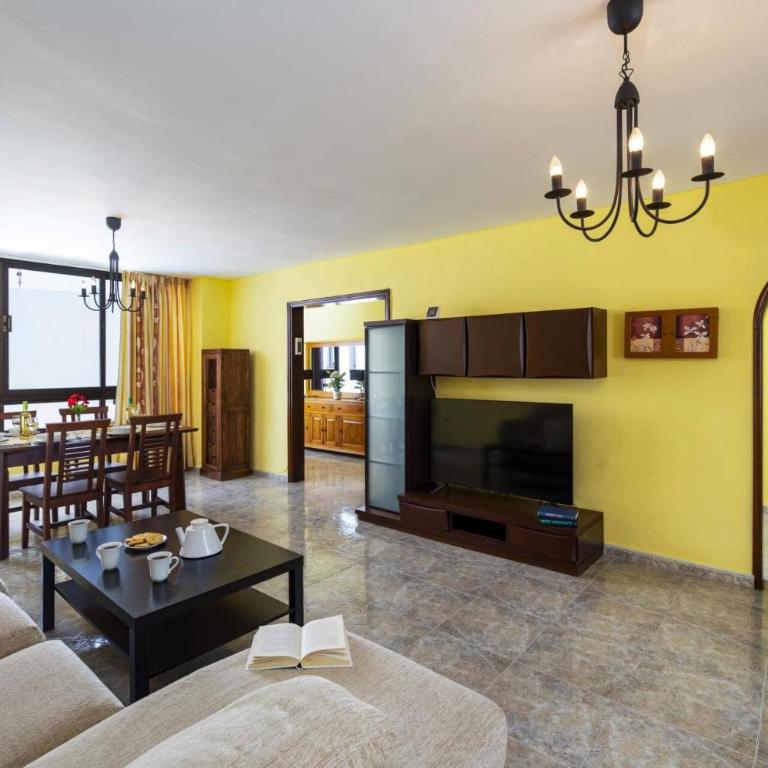 Villa Anjharad by Villa Plus - Villa - 10