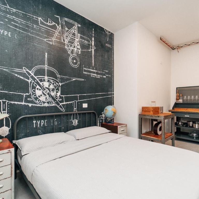Loft Hangar in Como Lake center & Private Parking - One-Bedroom Apartment - 16
