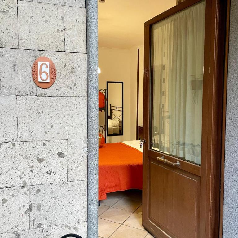 Hotel Pace - Camera Matrimoniale - 1