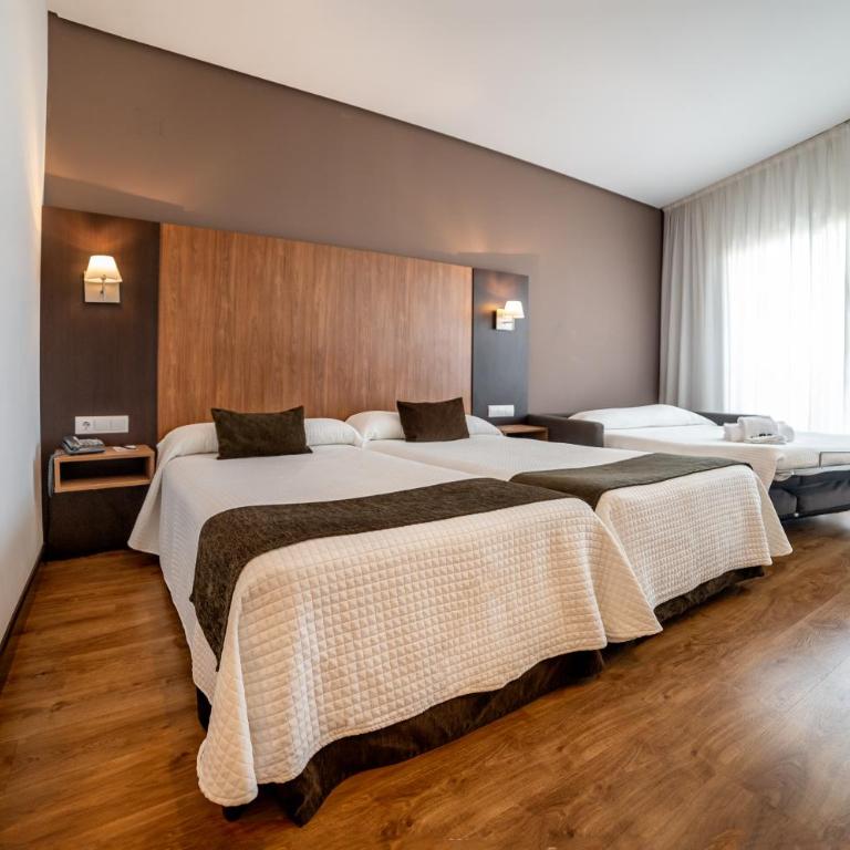 Albir Playa Hotel & Spa - Double or Twin Room (2 Adults + 1 Child) - 1