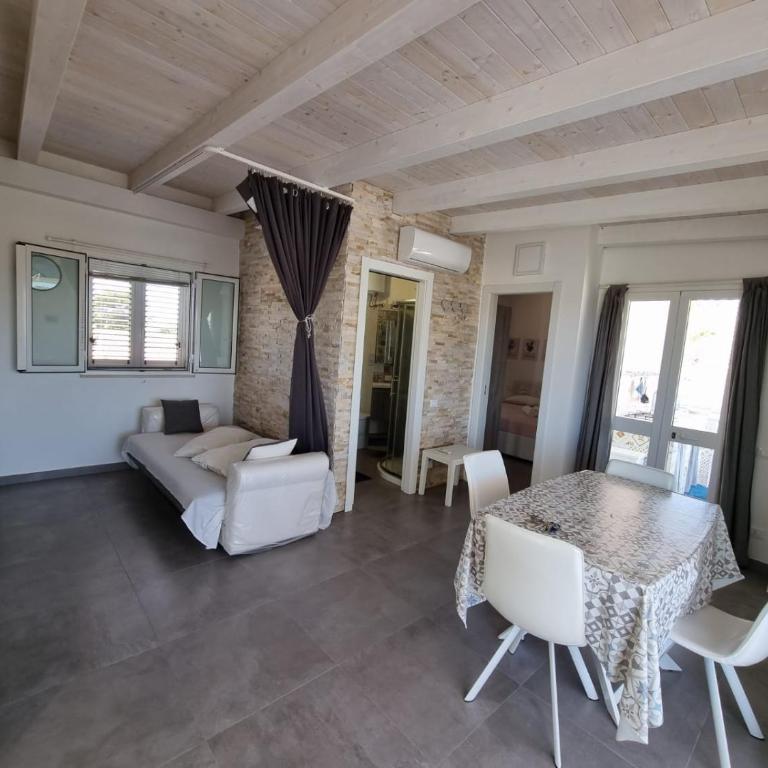 Villa Angy - One-Bedroom House - 4