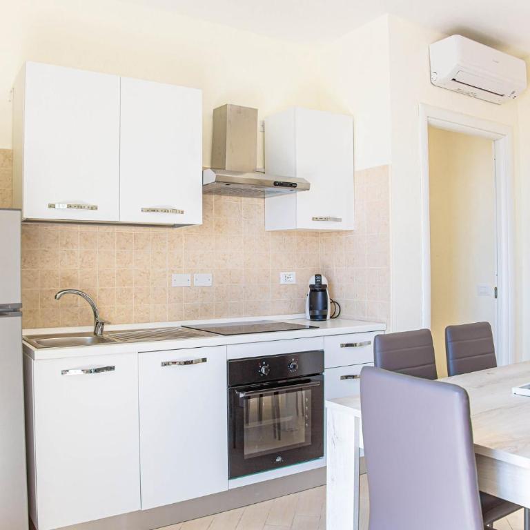 Appartamenti in centro a due passi dal mare - Cala Gonone - Appartamento con 1 Camera da Letto e Balcone - 8