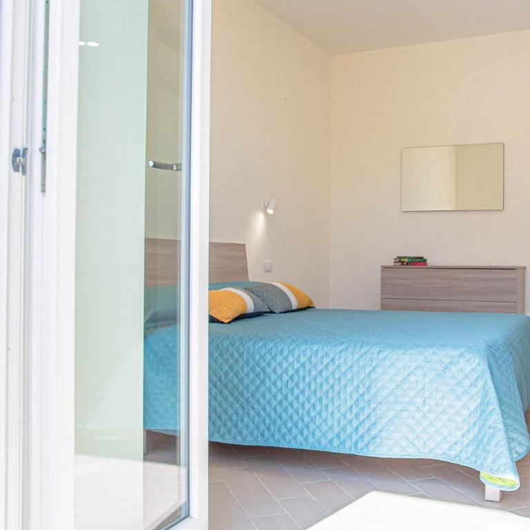 Appartamenti in centro a due passi dal mare - Cala Gonone - Appartamento con 1 Camera da Letto e Balcone - 6