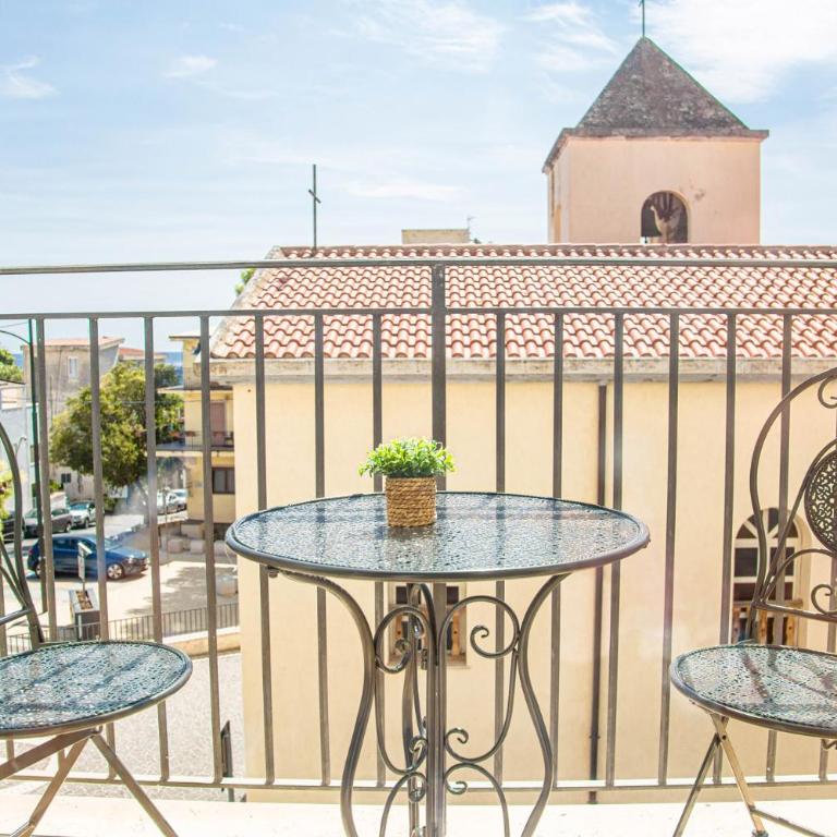 Appartamenti in centro a due passi dal mare - Cala Gonone - Appartamento con 1 Camera da Letto e Balcone - 12