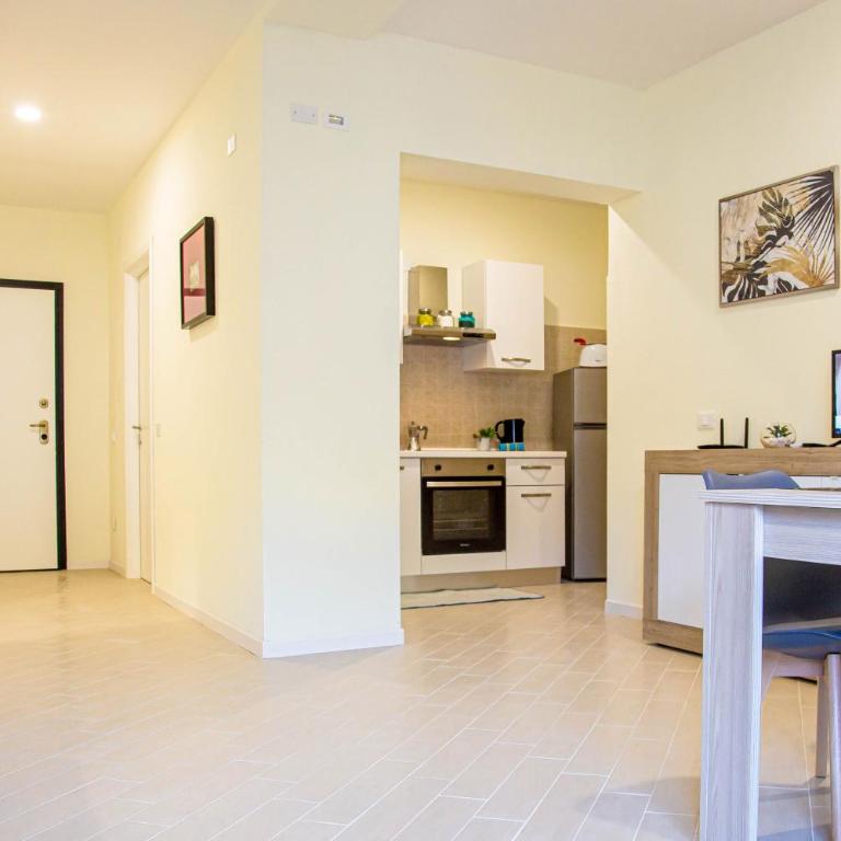 Appartamenti in centro a due passi dal mare - Cala Gonone - Appartamento con 1 Camera da Letto e Balcone - 7