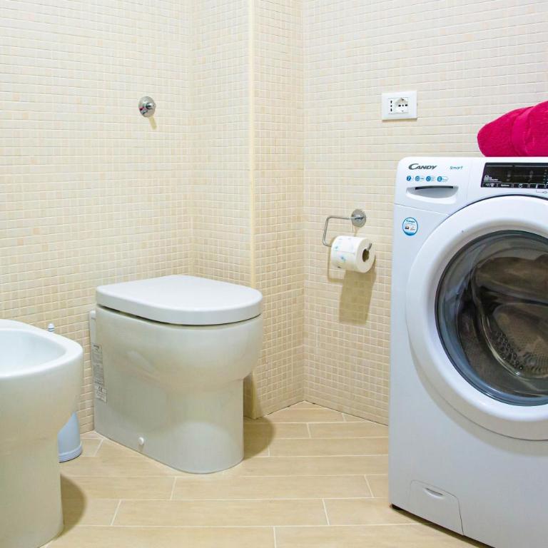 Appartamenti in centro a due passi dal mare - Cala Gonone - Appartamento con 1 Camera da Letto e Balcone - 3
