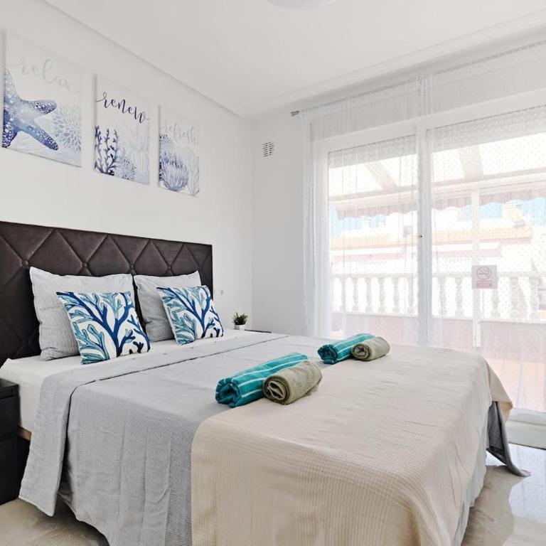 Ático SolMar - New Renovated Apartment Near Playa Los Locos & Del Cura - Apartamento de 2 dormitorios - 1