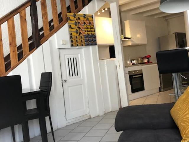 CENTRAL NIMES 5 chambres - Apartment - 10