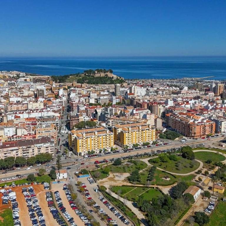 Apartament Calma & Sol - Apartamento de 2 dormitorios - 77