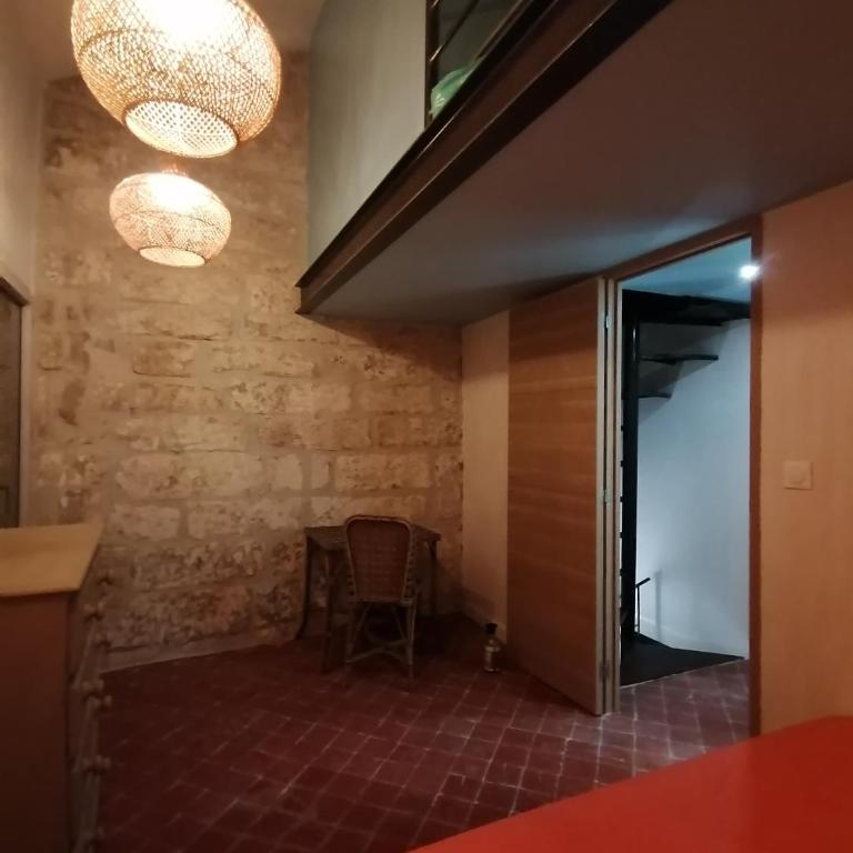 Maison avec cour en plein cœur d'Avignon - Casa con 3 Camere da Letto - 8