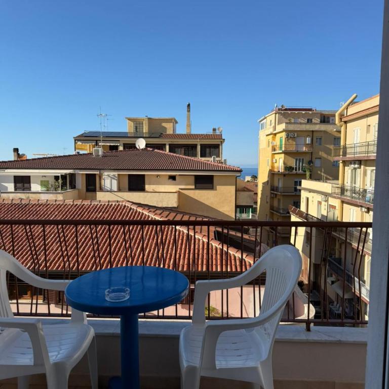 Porta sul Mare - Deluxe Double Room with Balcony and Sea View - 15