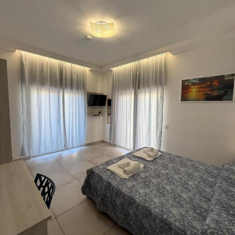 Porta sul Mare - Deluxe Double Room with Balcony and Sea View - 11