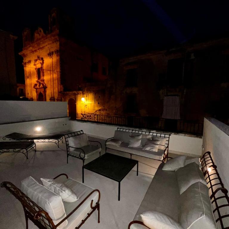 La Terrazza Barocca - Villa con 2 Camere da Letto - 11