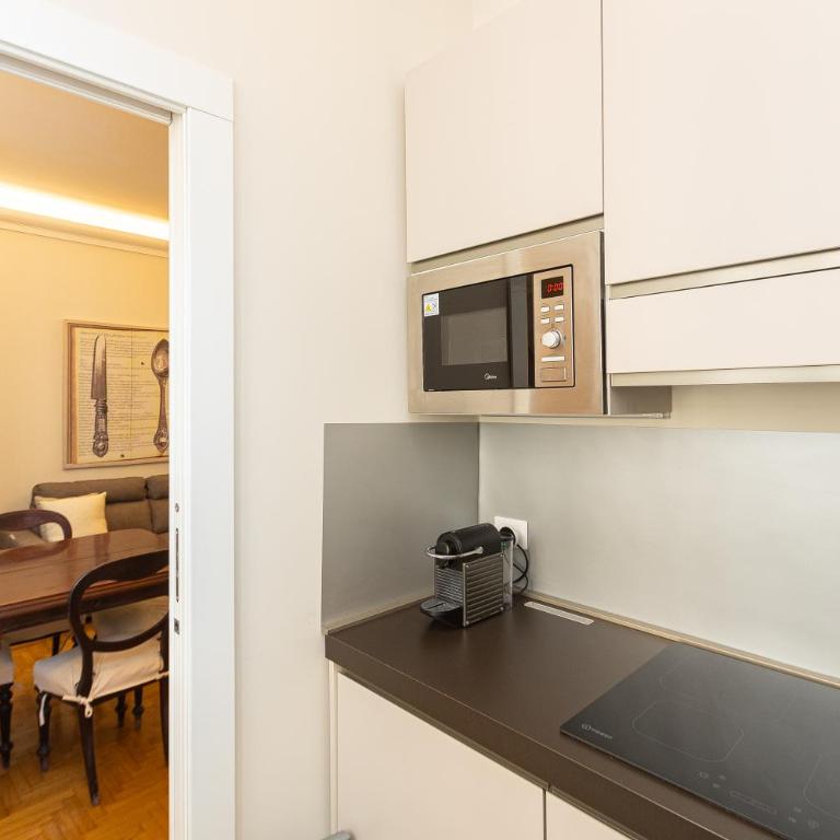Alberico II Apartment by Rental in Rome - Appartamento con 2 Camere da Letto - 33