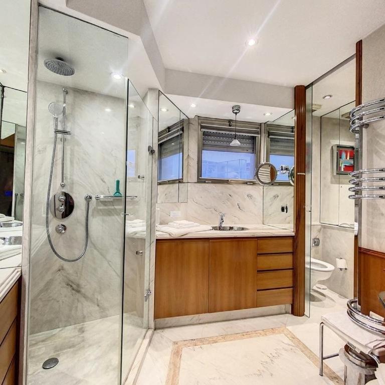Cannes Croisette - Appartement 3 pièces - Apartment mit 2 Schlafzimmern, einem Balkon und Meerblick - 5