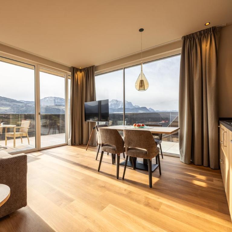 EGGER Apartments & Suites - Deluxe Suite - 2
