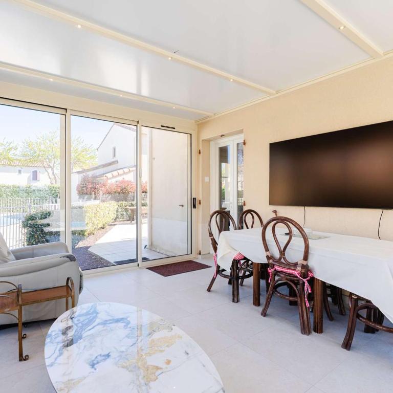 Pavillon 5 pièces avec piscine, terrasse et WIFI - 8 pers, Narbonne-Plage - FR-1-409-28 - Villa - 24