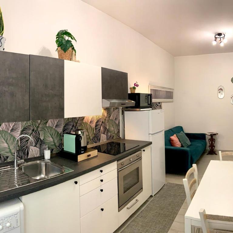 Mate's Apartment - Two-Bedroom Apartment - 8