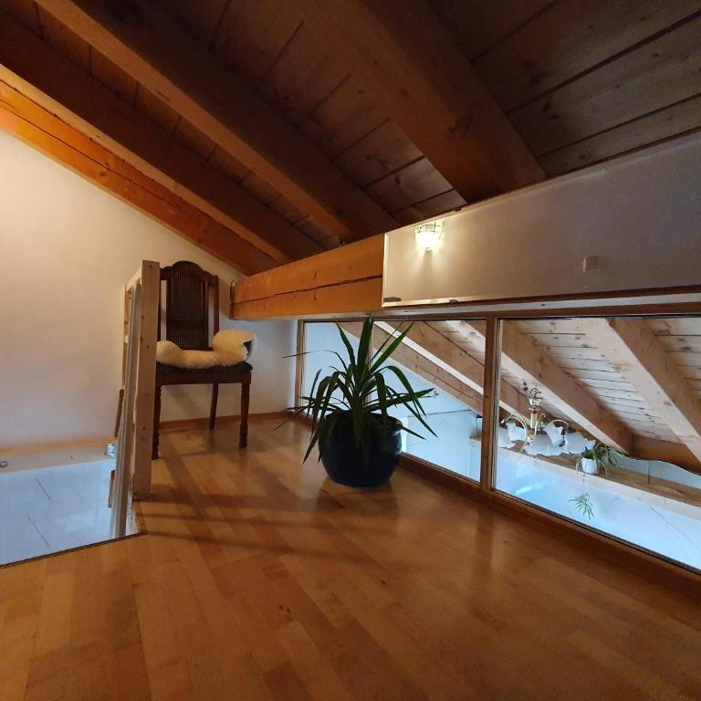 The Modern Mezzanine Loft with spiral staircase - Apartment mit 1 Schlafzimmer - 4