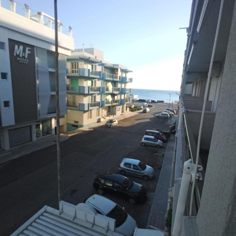 Appartamento Fronte Mare - Vacation Home - 2