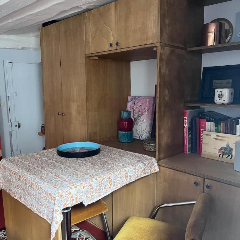Quiet and elegant apartment in central Paris - Appartamento con 2 Camere da Letto - 6
