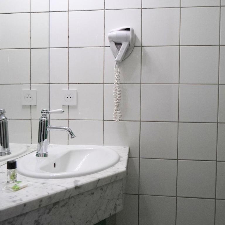 Hôtel Le Moderne - Anciennement Hôtel OursBlanc VictorHugo - Chambre Simple Classique - 3