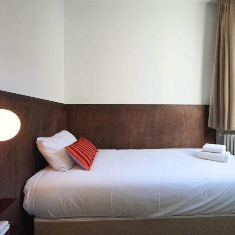 Hôtel Le Moderne - Anciennement Hôtel OursBlanc VictorHugo - Chambre Simple Classique - 1