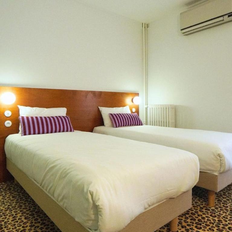 Hôtel Le Moderne - Anciennement Hôtel OursBlanc VictorHugo - Chambre Lits Jumeaux - 5