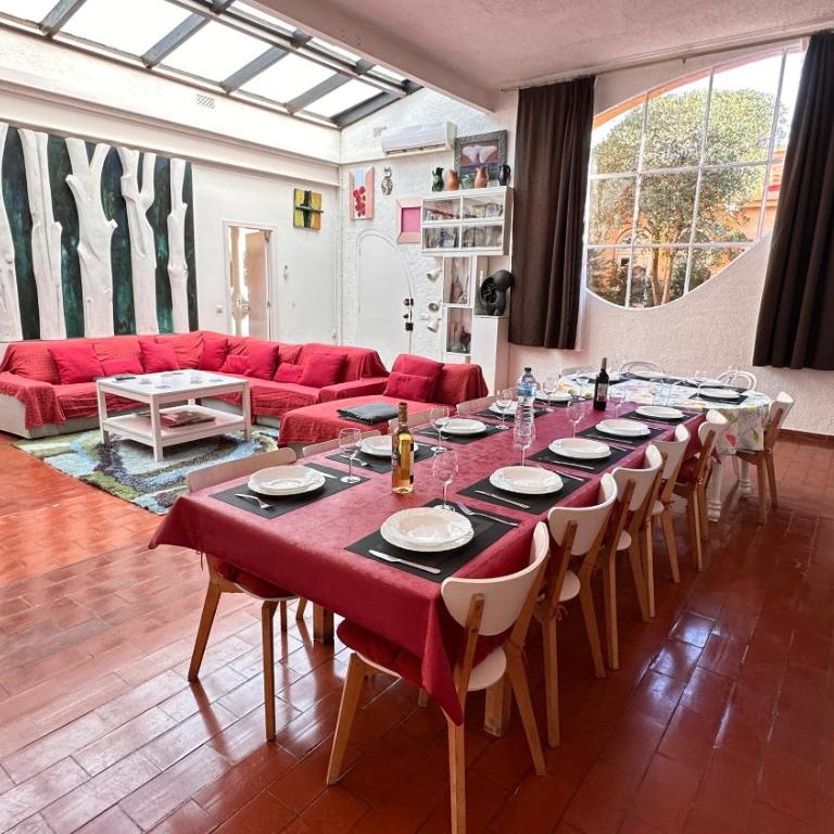 Casa con jardín a 45 metros de la playa. ES. - Villa - 55