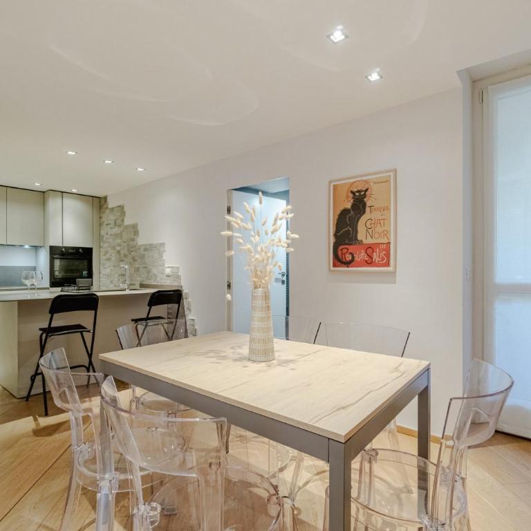 GuestHost - Quadrilatero Chic Apartment - Two-Bedroom Apartment - 1