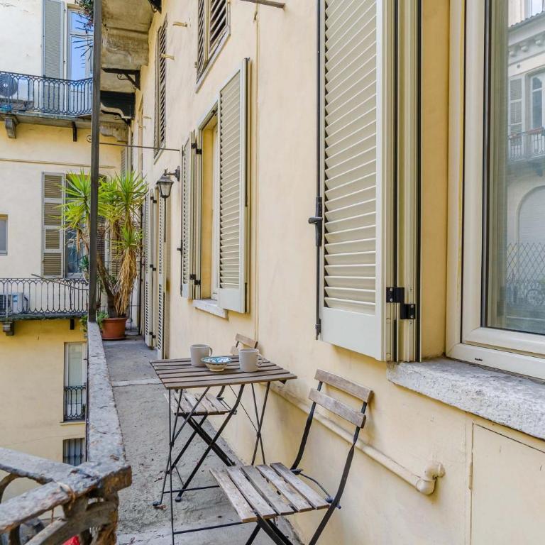 GuestHost - Quadrilatero Chic Apartment - Two-Bedroom Apartment - 36