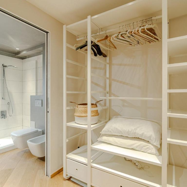 GuestHost - Quadrilatero Chic Apartment - Two-Bedroom Apartment - 30
