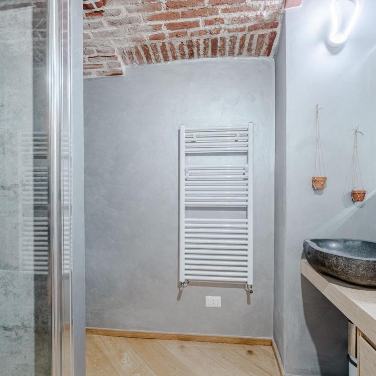 GuestHost - Quadrilatero Chic Apartment - Two-Bedroom Apartment - 28