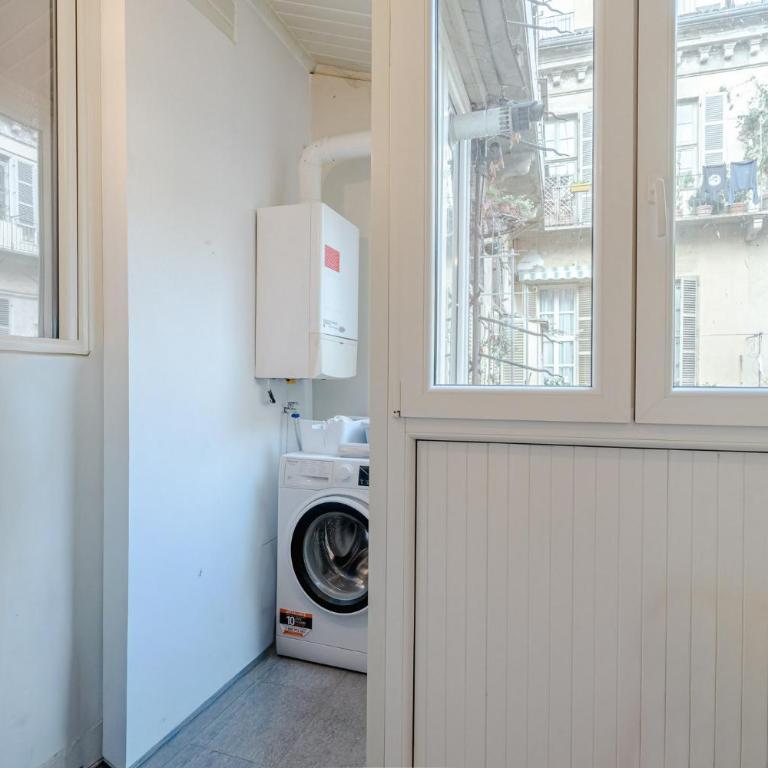 GuestHost - Quadrilatero Chic Apartment - Two-Bedroom Apartment - 31