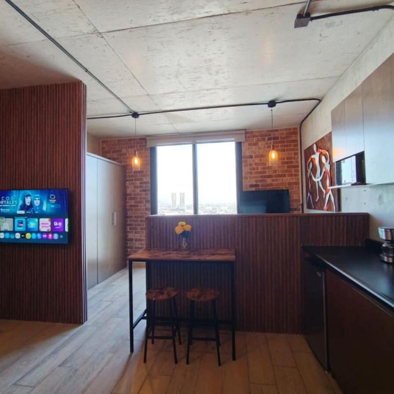 Suite céntrica con Piscina, Gym y Cowork - Two-Bedroom Apartment - 21