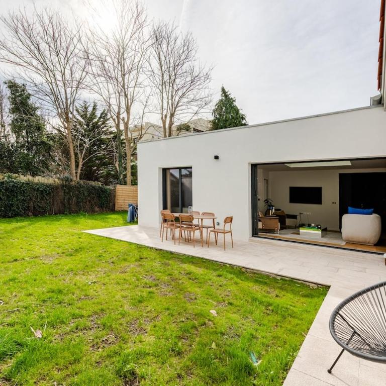 Bright architectural house, beach and center within walking distance - Villa 2 Chambres - 3