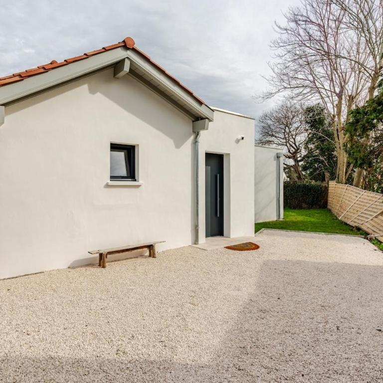 Bright architectural house, beach and center within walking distance - Villa 2 Chambres - 18