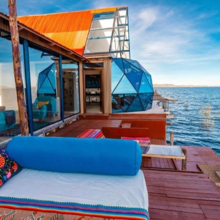 Uros Killa Lodge - Suite with Lake View - 1