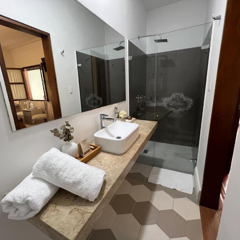 Leclerc Hotel Boutique Cali Granada - Habitación Doble Superior - 12