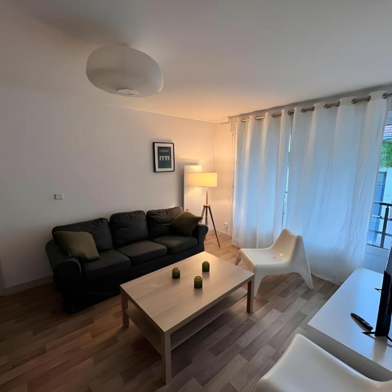 Hyper Centre - À Proximité des maisons de champagne - Appartamento con 2 Camere da Letto - 5