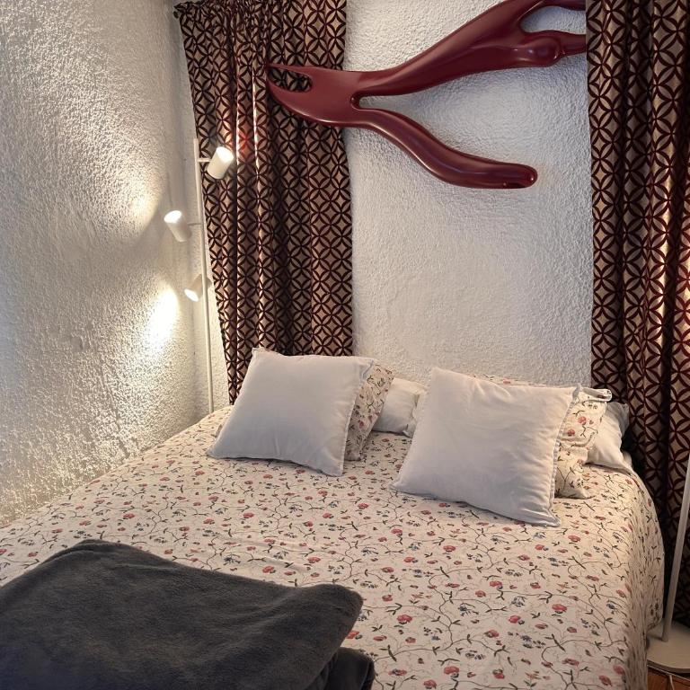Casa con jardín a 45 metros de la playa. ES. - Villa - 65