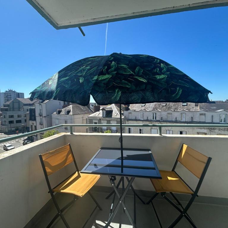 Agréable T2, Île de Nantes, 4 personnes, balcon sud-ouest, proche centre-tram - Appartement 2 Chambres - 12