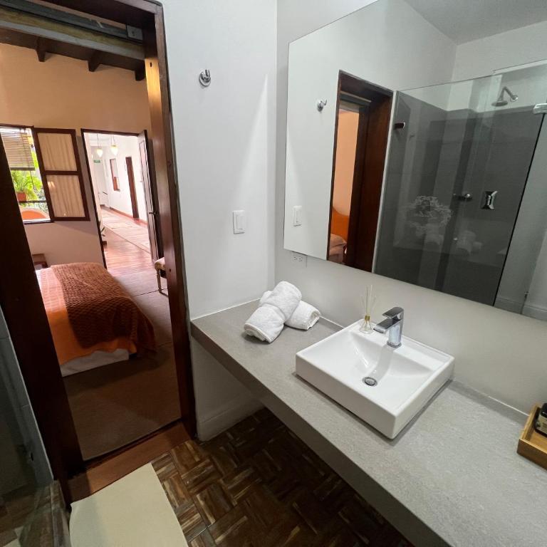 Leclerc Hotel Boutique Cali Granada - Habitación Doble - 15