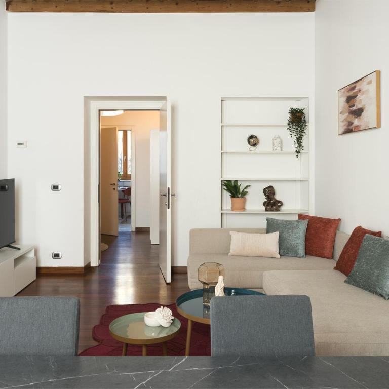 Luxury Candy Apartment - Historic Center - Dome - M2 - Appartamento con 2 Camere da Letto - 3